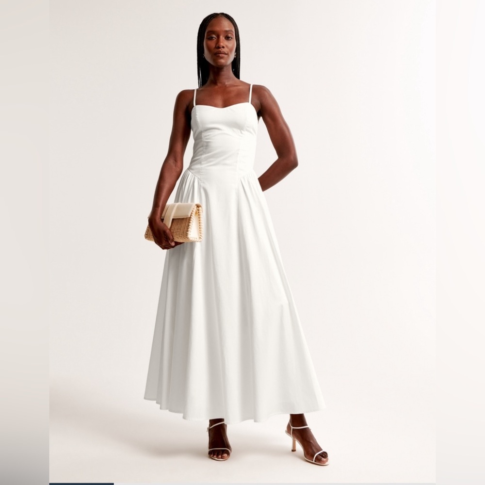 Abercrombie dipped waist sweetheart maxi dress